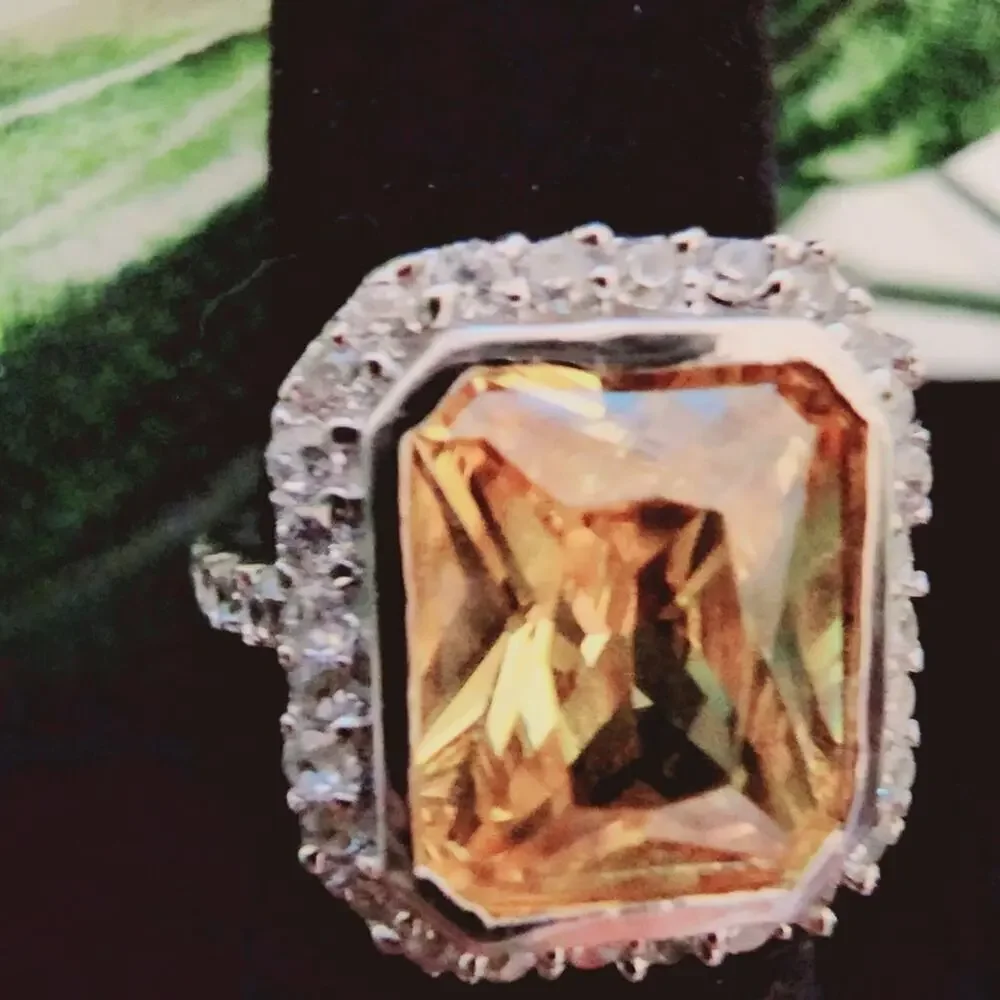STERLING SILVER CITRINE COLOR RING WITH CZ STONES SIZE 6